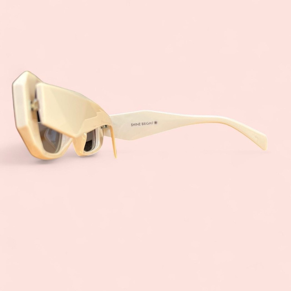 Cream Rectangular Sunglasses - Picture 4 of 6